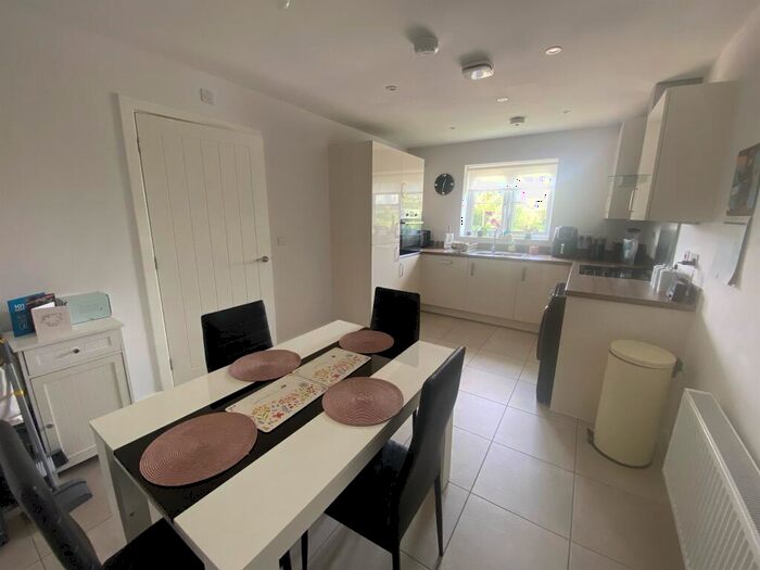 3 Bedroom Terraced House For Sale In Sycamore Drive, Calne, SN11