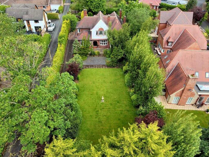 4 Bedroom Detached House For Sale In Derby Road, Beeston, Nottingham, NG9