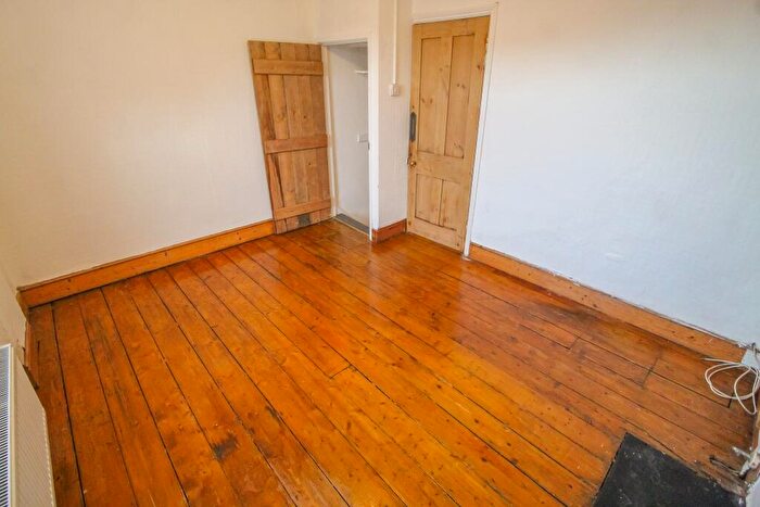 1 Bedroom House To Rent In Madoc Street, Pontypridd, CF37