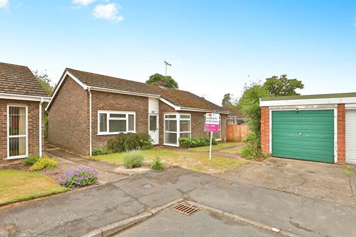 2 Bedroom Detached Bungalow For Sale In Old Vicarage Park, Narborough, PE32