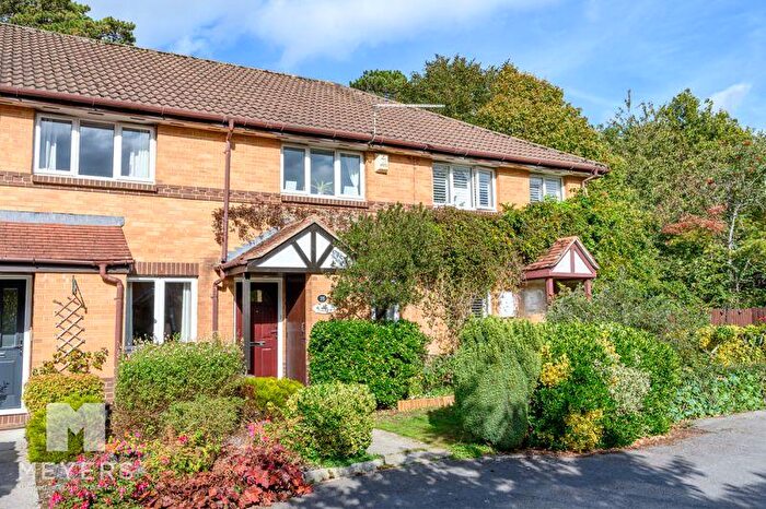 2 Bedroom Terraced House For Sale In Victoria Gardens | Ringwood |, BH24