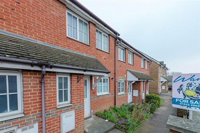 2 Bedroom Terraced House For Sale In Watling Street, Dartford, Kent, DA2
