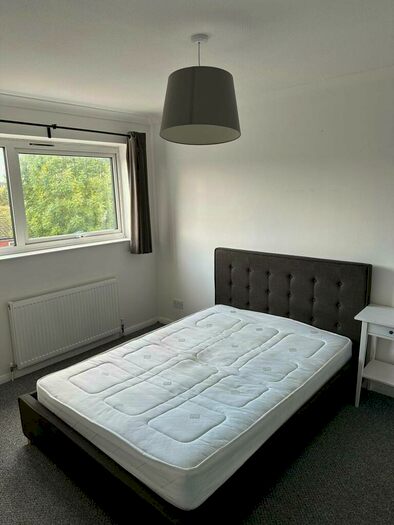 5 Bedroom House To Rent In Britten Close, Colchester, Essex, CO4