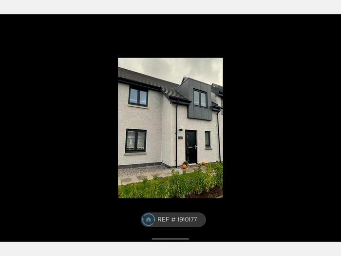 3 Bedroom Semi-Detached House To Rent In Maidencraig Drive, Aberdeen, AB15