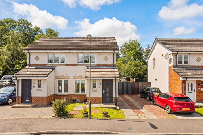 2 Bedroom Semi-Detached House For Sale In Harrysmuir Gardens, Pumpherston, West Lothian, EH53