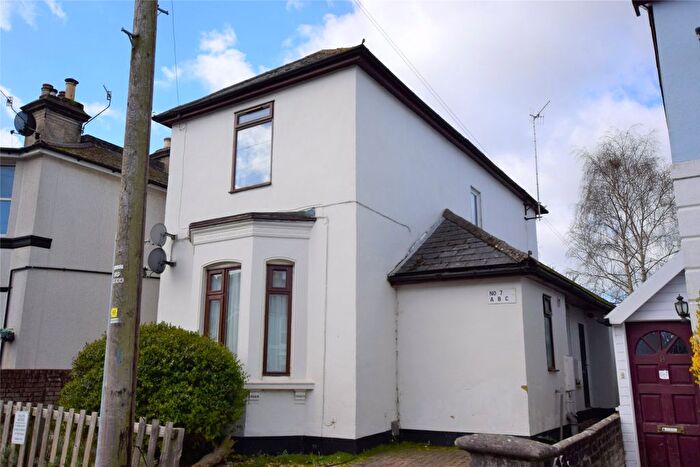 Studio To Rent In Stratford Street, Tunbridge Wells, Kent, TN1