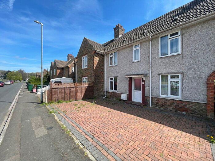 4 Bedroom House To Rent In Barcombe Road - /, RL00