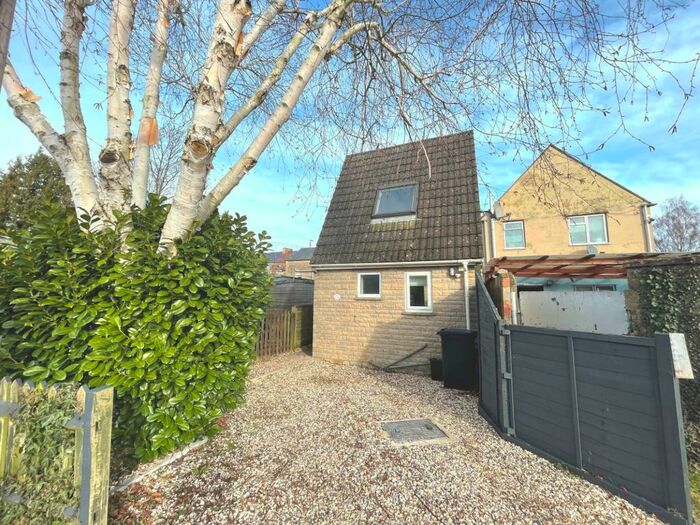 2 Bedroom Detached House To Rent In The Studio, Stepstairs Lane, Cirencester, GL7