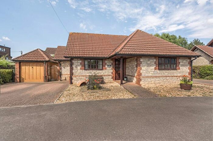 5 Bedroom Bungalow For Sale In Forest Walk, Chapmanslade, Frome, BA13