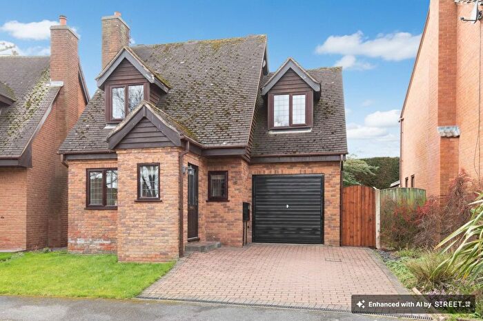 3 Bedroom Detached House For Sale In Bentham Road, Chesterfield, S40