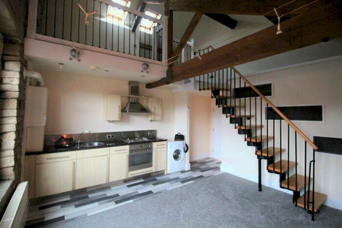 2 Bedroom Apartment To Rent In Trading Post, Apt, - Saddleworth Road, West Vale, HX4