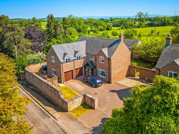 5 Bedroom Detached House For Sale In Arlingham, Gloucester, Gloucestershire, GL2