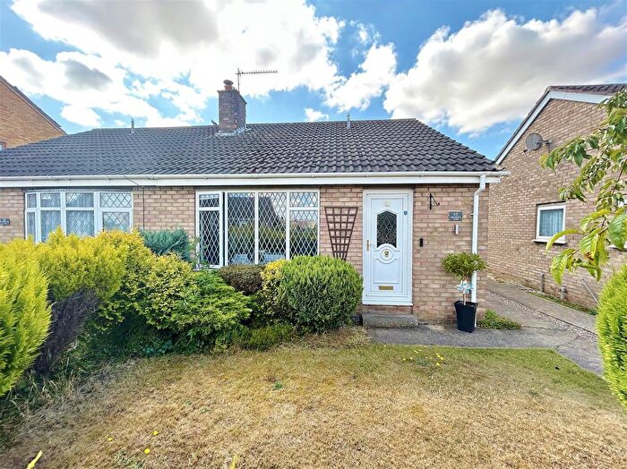 2 Bedroom Semi Detached Bungalow For Sale In Beechfield Close, Thorpe Willoughby, Selby, YO8