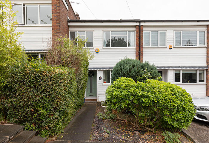 3 Bedroom Terraced House To Rent In Church Hill, Loughton, Essex, IG10