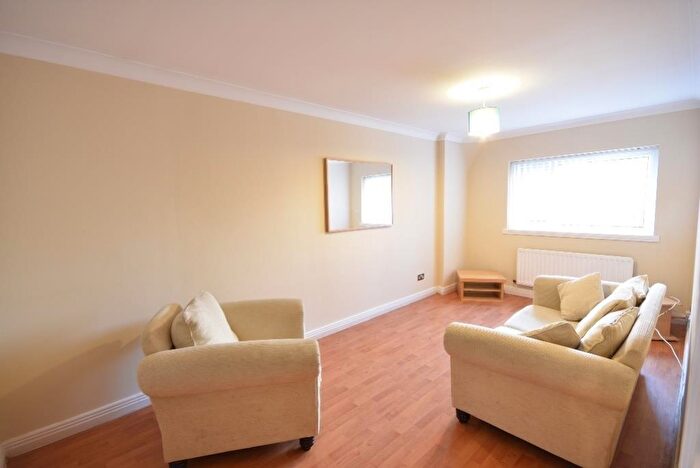 2 Bedroom Flat To Rent In Tower House, Newcastle Upon Tyne, NE1
