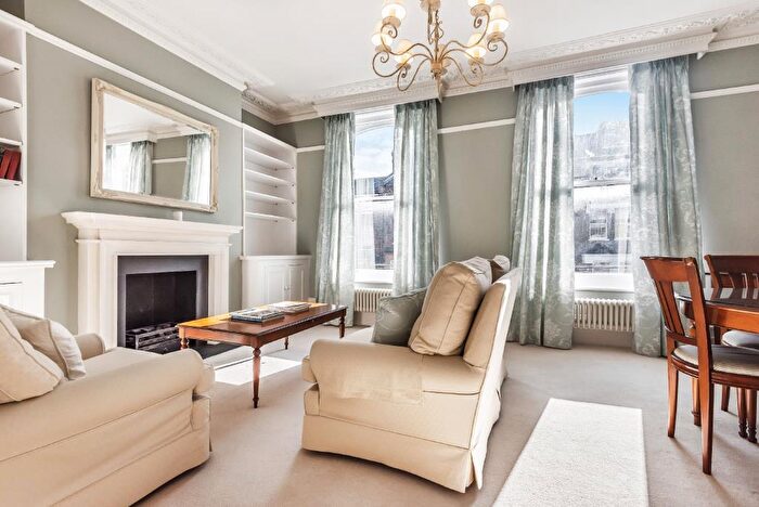 1 Bedroom Apartment To Rent In Denning Road, Hampstead, NW3