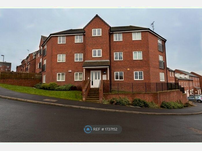 2 Bedroom Flat To Rent In East Street, Doe Lea, Chesterfield, S44