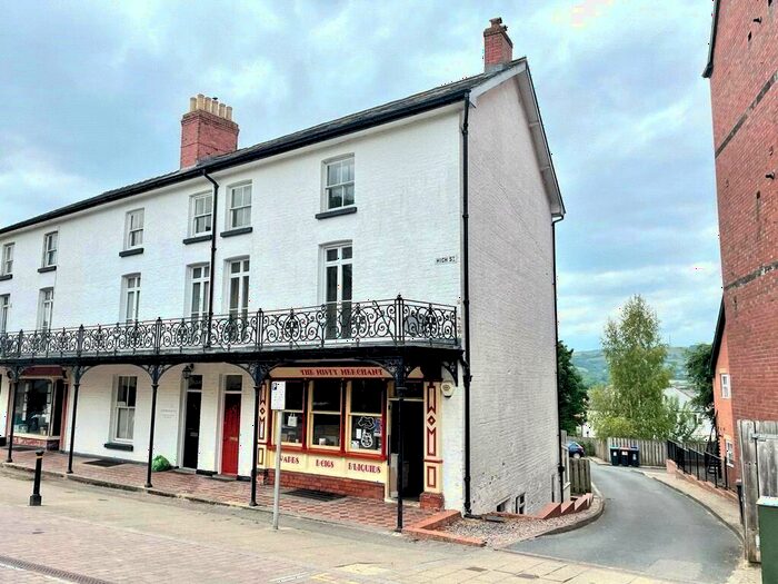 Garage / Parking To Rent In High Street, Llandrindod Wells, Powys, LD1