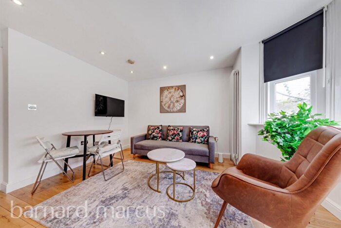 1 Bedroom Flat For Sale In Sydenham Road, Croydon, CR0