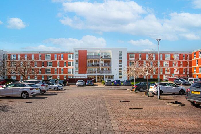 2 Bedroom Flat For Sale In Hanson Park, Dennistoun, G31