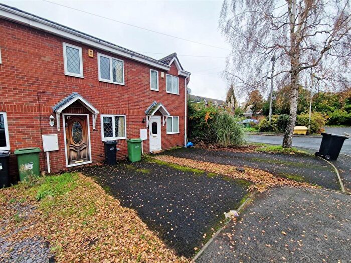 2 Bedroom Terraced House To Rent In Byrchen Moor Gardens, Brierley Hill, DY5