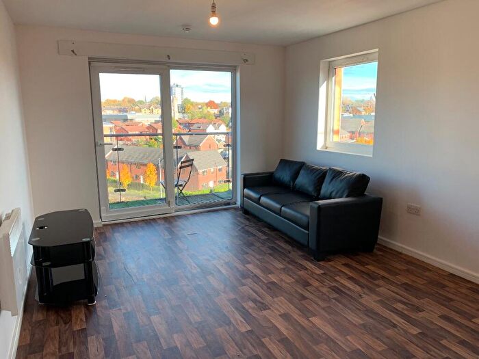 2 Bedroom Apartment To Rent In Camp Street, Salford, Manchester, M7