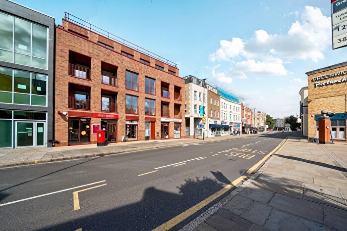 2 Bedroom Flat To Rent In Greenwich High Road, London, SE10