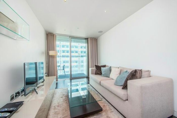 1 Bedroom Flat To Rent In Milton Court, London, EC2Y