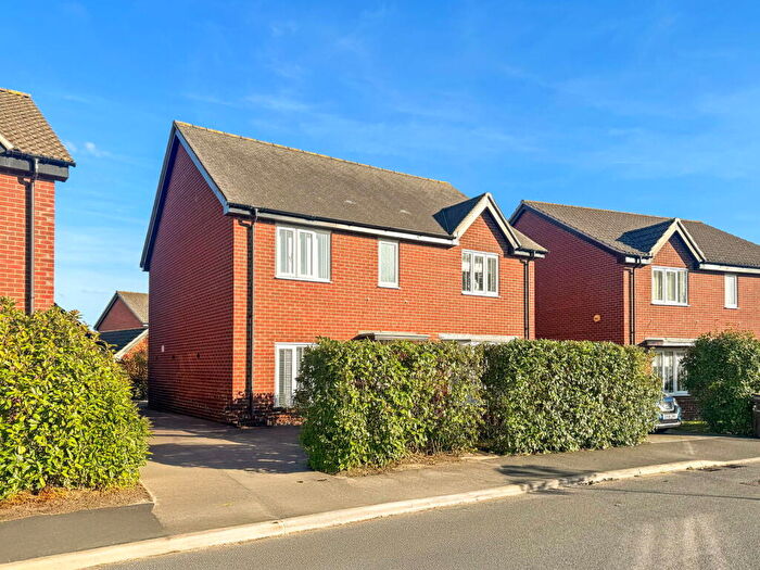 4 Bedroom Detached House For Sale In Baker Drive, Hethersett, NR9