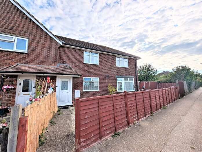 1 Bedroom Flat To Rent In Chichester, PO19