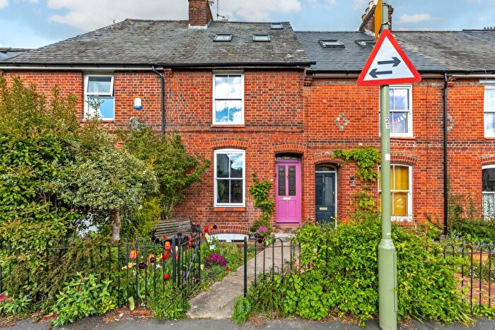 3 Bedroom Terraced House For Sale In Stockbridge Road, Winchester, SO22