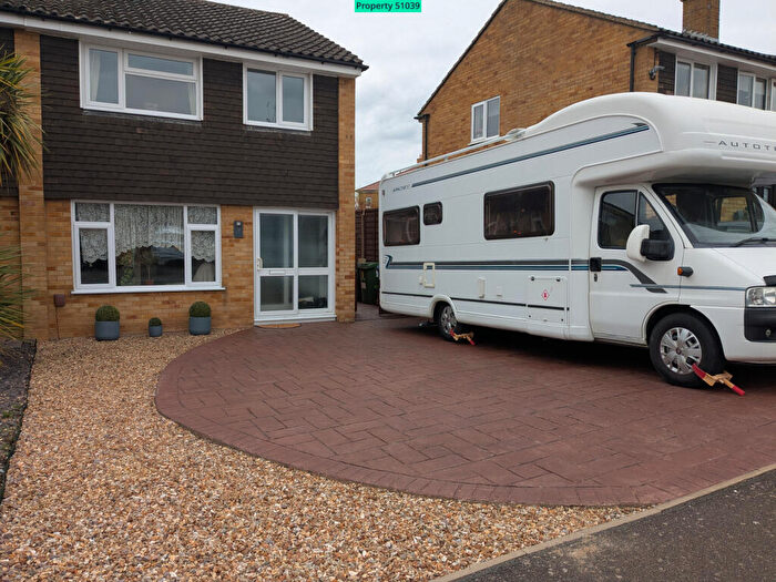3 Bedroom Semi-Detached House For Sale In Milton Drive, Newport Pagnell, MK16