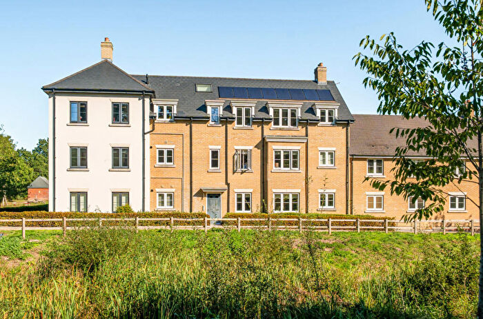 2 Bedroom Flat For Sale In Stevens Road, North Stoneham, Eastleigh, Hampshire, SO50