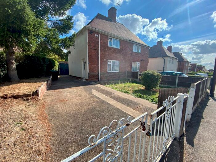 3 Bedroom House To Rent In Amersham Rise, Aspley, NG8