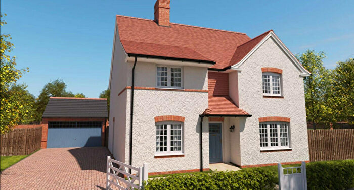 4 Bedroom Detached House For Sale In William Morris Avenue, Lambton Park, DH3