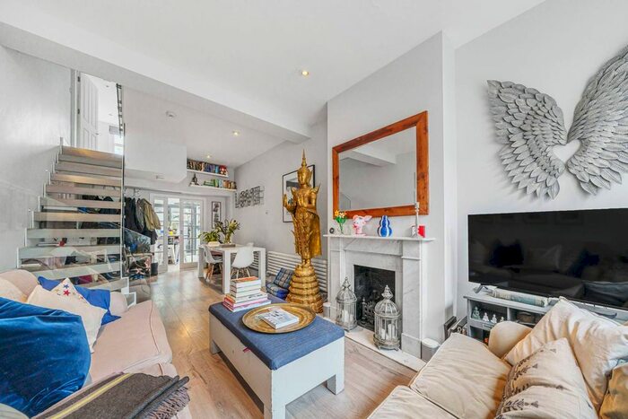 5 Bedroom Terraced House To Rent In Abercrombie Street, Battersea, London, SW11