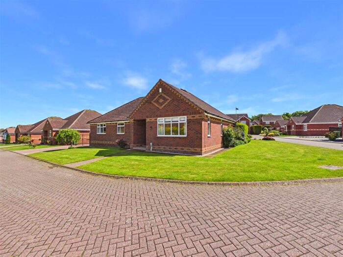 3 Bedroom Detached Bungalow For Sale In Mill Rise, Skidby, HU16