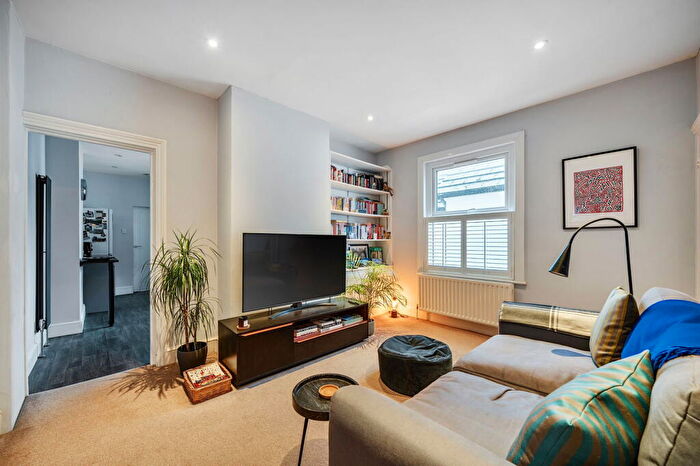 1 Bedroom Flat For Sale In Johnson Road, Bromley, BR2