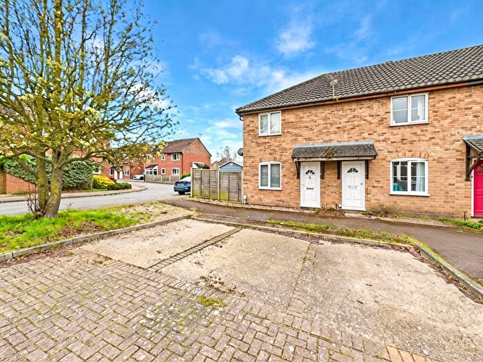 2 Bedroom Terraced House For Sale In Basham Street, Diss, IP22