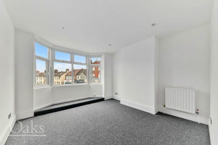 2 Bedroom Flat To Rent In Lower Addiscombe Road, Addiscombe, Croydon, CR0