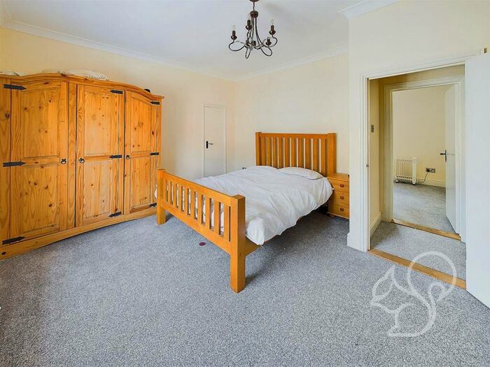 2 Bedroom Cottage For Sale In Cross Street, Sudbury, CO10