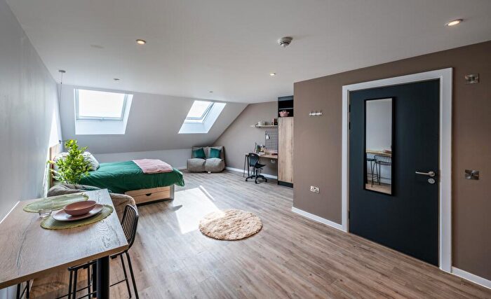 1 Bedroom Private Halls To Rent In Murieston Crescent, EH11