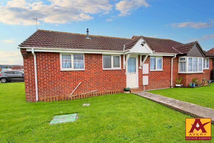 2 Bedroom Semi-Detached Bungalow To Rent In Weston-Super-Mare, BS23