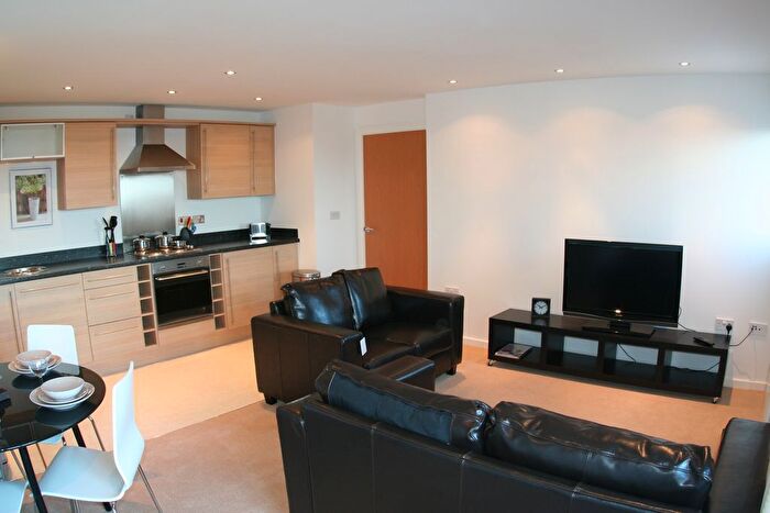 2 Bedroom Property To Rent In Bryers Court, Warrington, WA2