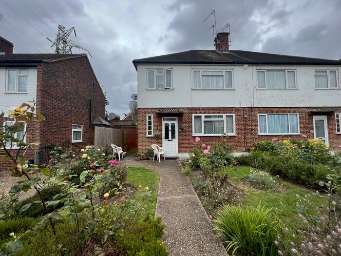 2 Bedroom Property To Rent In Imperial Close, North Harrow, HA2