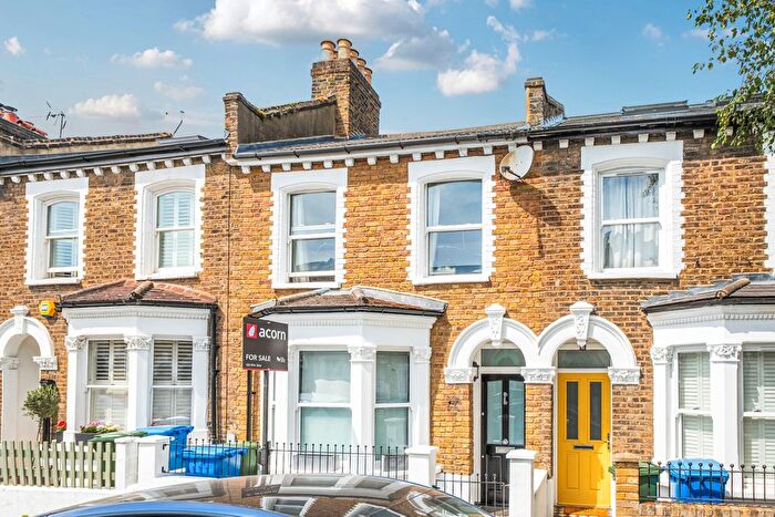 4 Bedroom Terraced House For Sale In Darrell Road, London, SE22