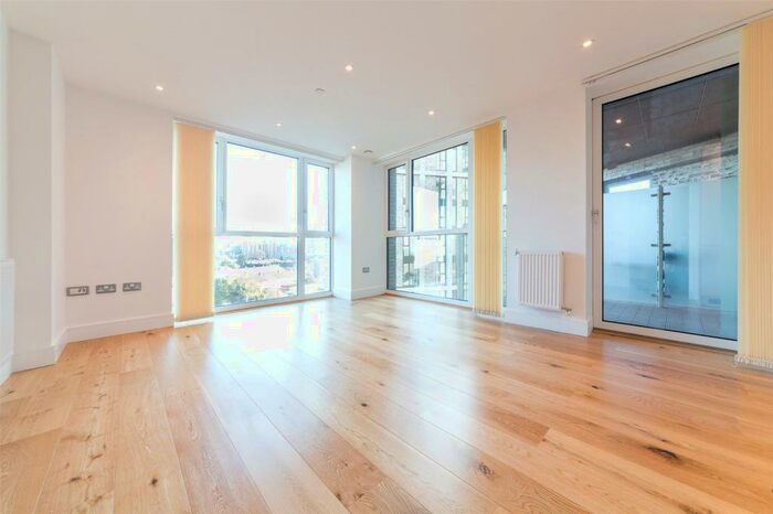 1 Bedroom Apartment To Rent In Sovereign Tower, Emily Street, Canning Town, London, E16