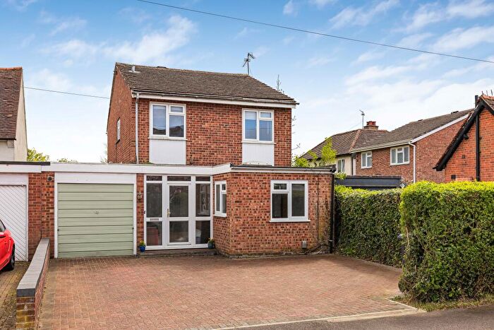 4 Bedroom Detached House For Sale In Cecil Crescent, Hatfield, AL10