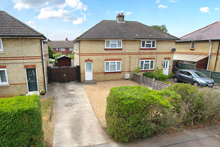 3 Bedroom Semi Detached House For Sale In Queens Road, Sandy, Bedfordshire, SG19