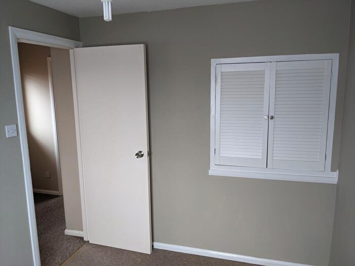 2 Bedroom Semi-Detached House For Sale In Bingham Close, Emerson Valley, Milton Keynes, MK4